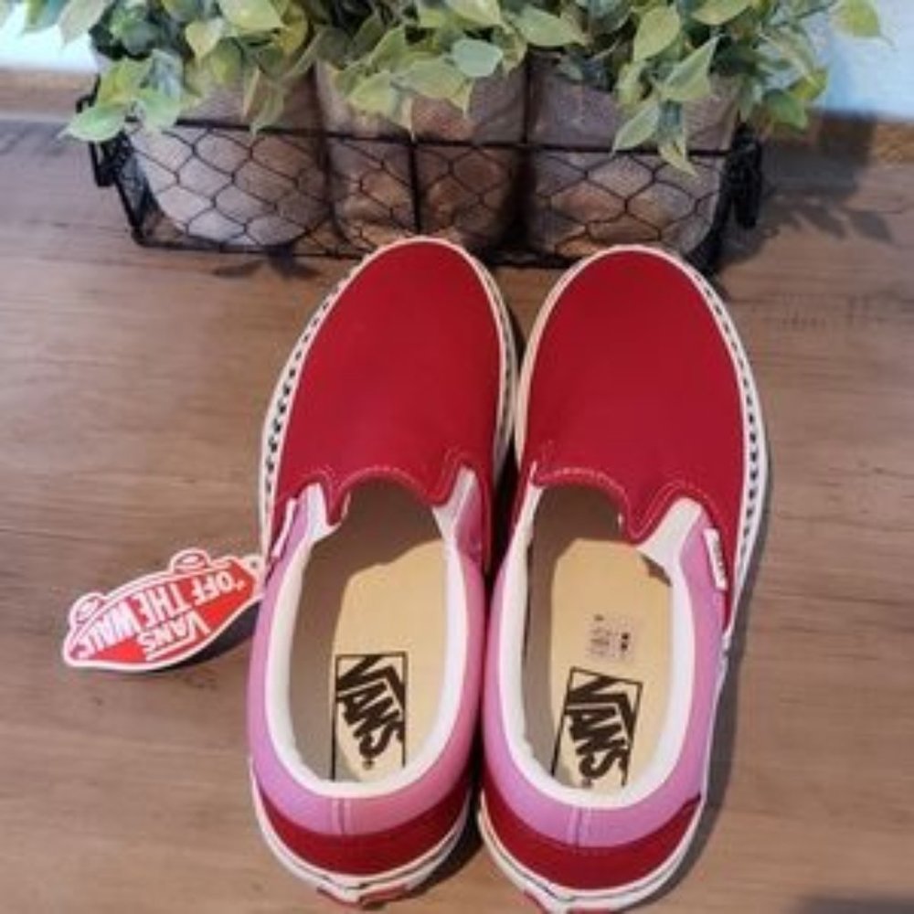 New  NVANS 2 TONE RED ERA PLATFORM CHILI PEPPER/ FUCHSIA PINK US w9/m 7.5
